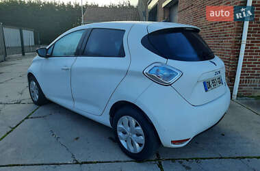 Хэтчбек Renault Zoe 2014 в 