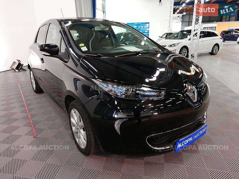Хэтчбек Renault Zoe 2016 в Кропивницком