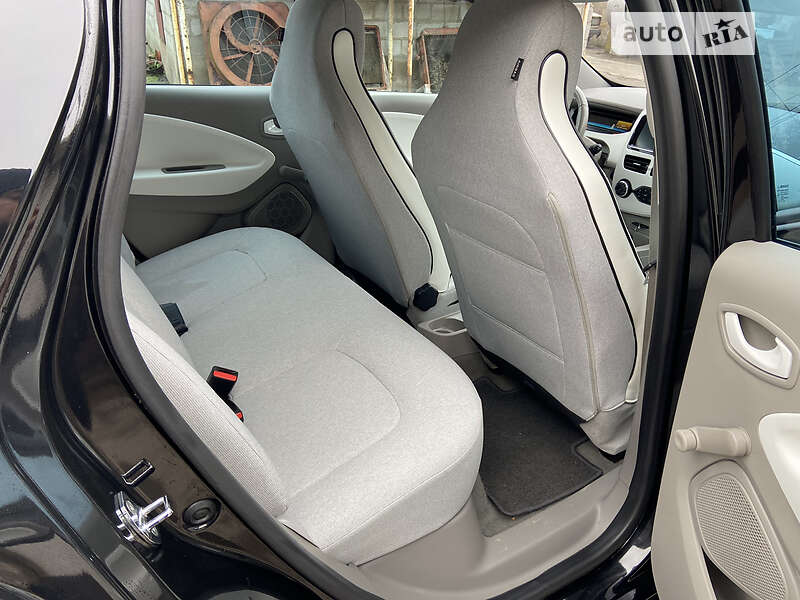 Хетчбек Renault Zoe 2016 в Васильківці