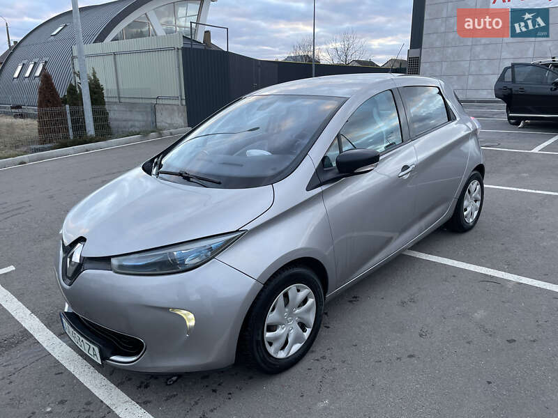 Хэтчбек Renault Zoe 2015 в Киеве фото 4 Хэтчбек Renault Zoe 2015 в Киеве