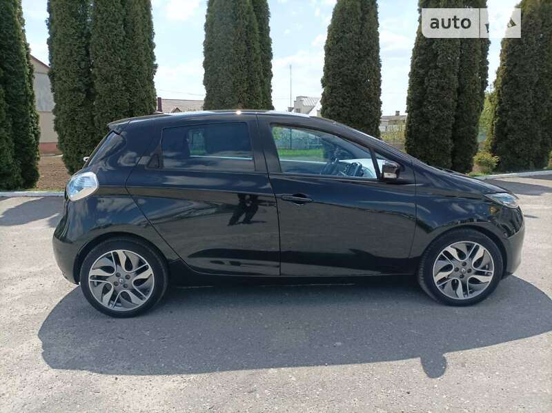 Хэтчбек Renault Zoe 2013 в Дубно