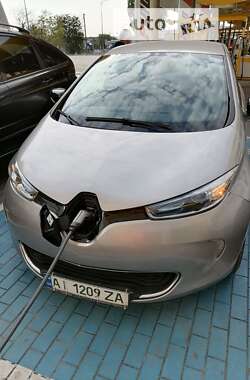 Хэтчбек Renault Zoe 2016 в Киеве