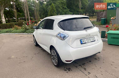 Хэтчбек Renault Zoe 2016 в 