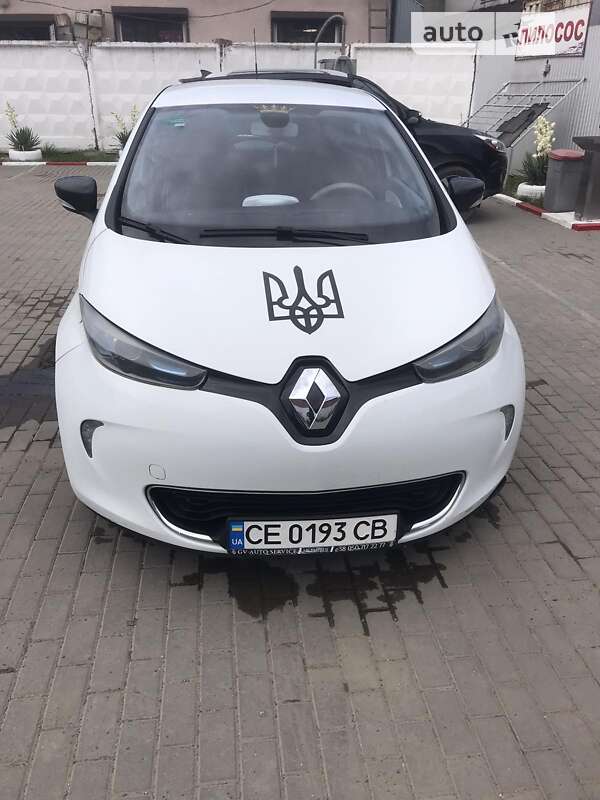 Хетчбек Renault Zoe 2015 в Чернівцях