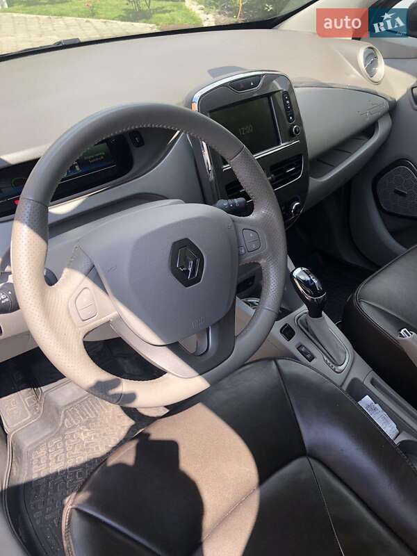 Хэтчбек Renault Zoe 2017 в Тернополе