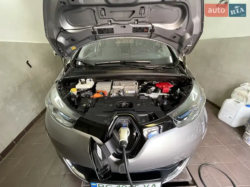 Renault Zoe 2015 VIN VF1AGVYA052494195 фото оголошення 26 з 119