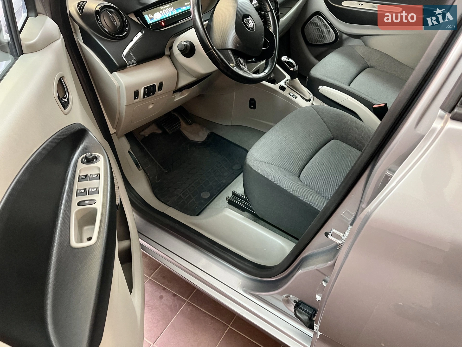 2015 Renault ZOE - мініатюра 34