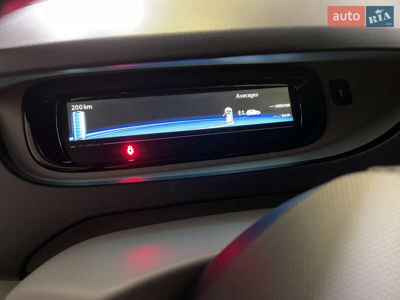 Хетчбек Renault Zoe 2015 в Львові