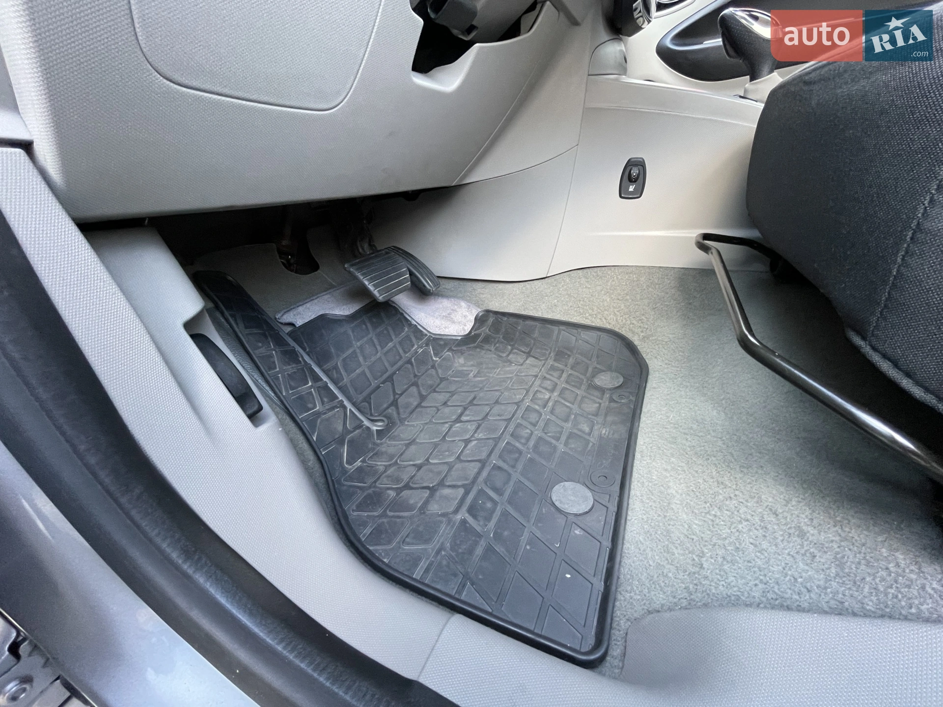2015 Renault ZOE - мініатюра 58