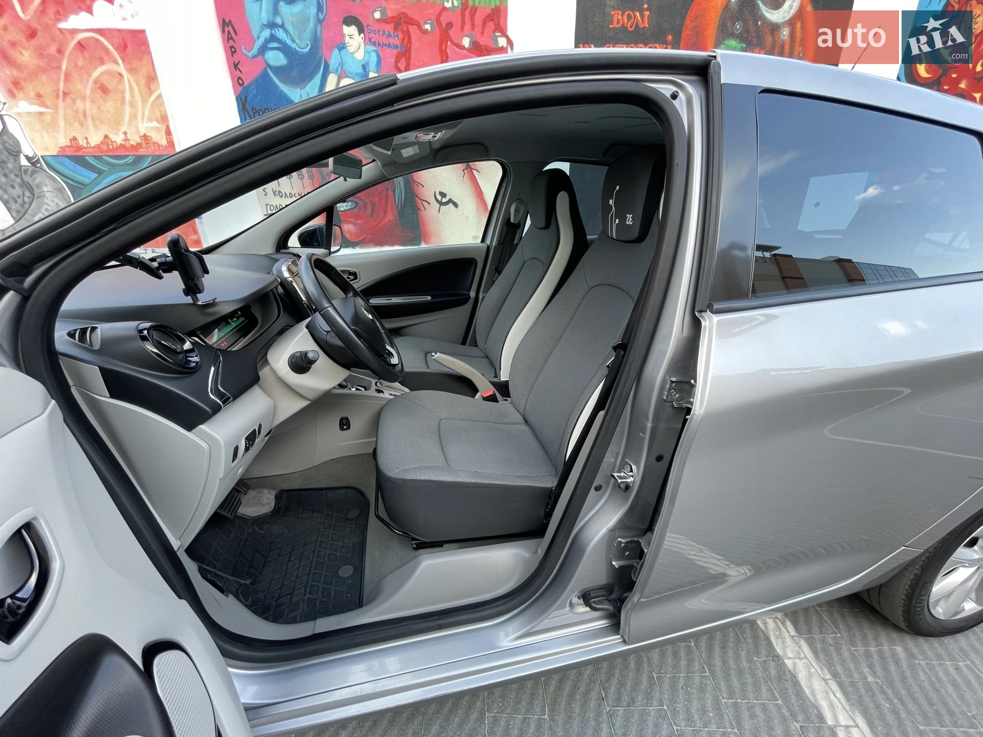2015 Renault ZOE - мініатюра 82