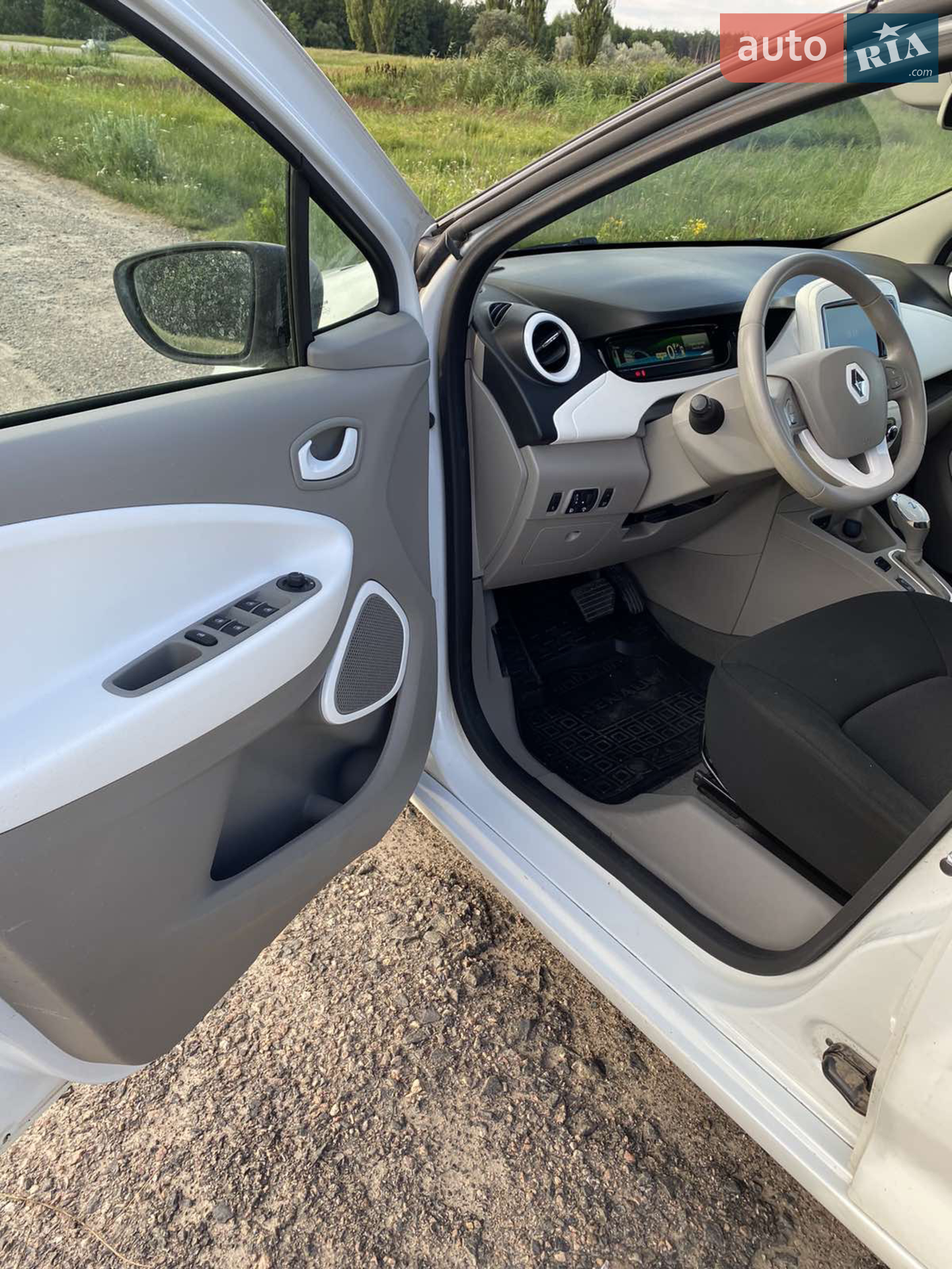 2017 Renault ZOE - мініатюра 9