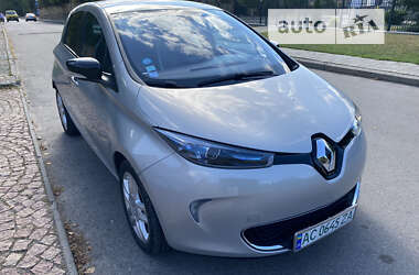 Хэтчбек Renault Zoe 2014 в 