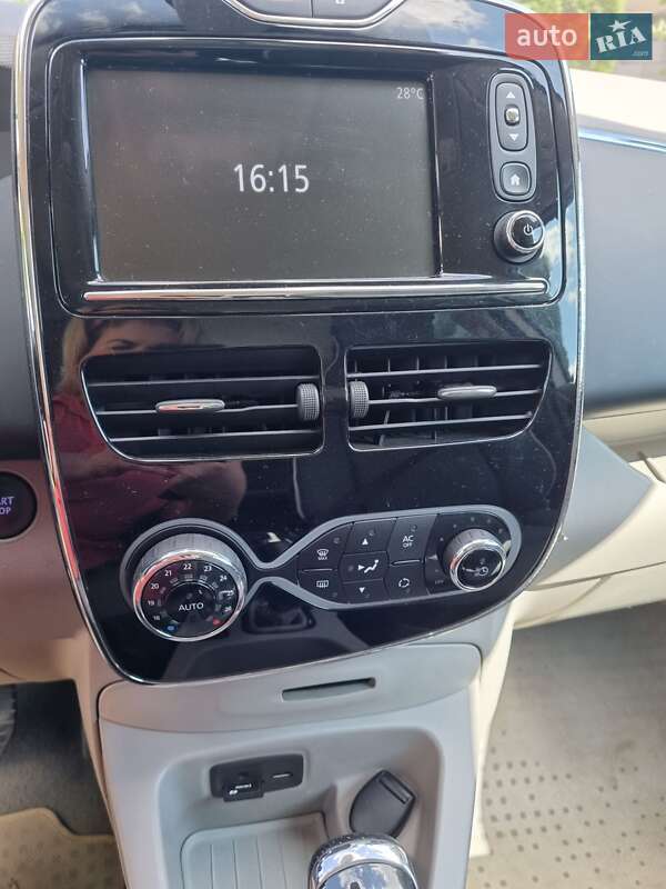 Хэтчбек Renault Zoe 2013 в Ровно