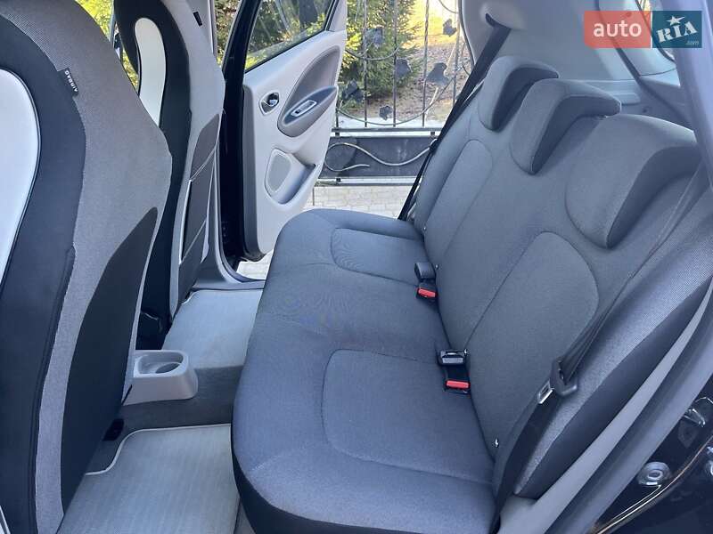 Хетчбек Renault Zoe 2016 в Львові фото 22 Хетчбек Renault Zoe 2016 в Львові