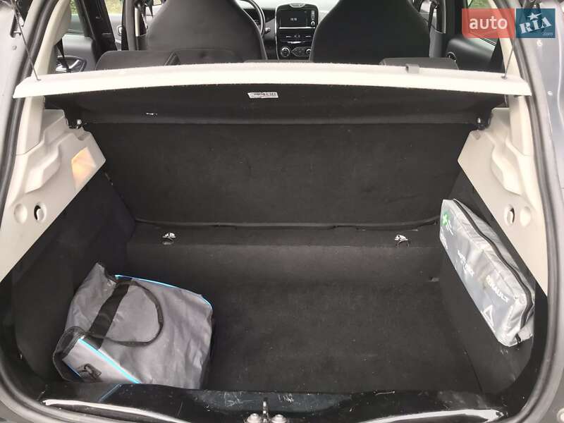 Хэтчбек Renault Zoe 2018 в Тернополе