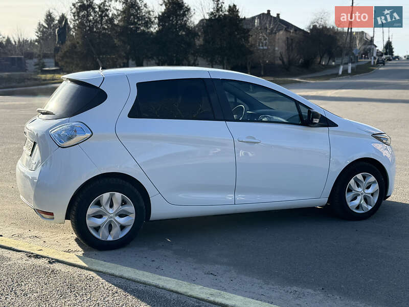 Хэтчбек Renault Zoe 2017 в Полтаве