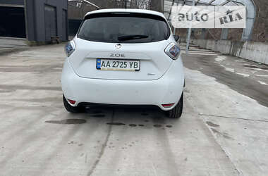 Хэтчбек Renault Zoe 2018 в 