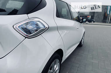 Хетчбек Renault Zoe 2016 в Луцьку