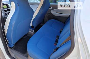 Хетчбек Renault Zoe 2014 в Чернівцях