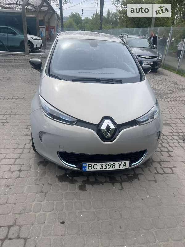 Хэтчбек Renault Zoe 2013 в Львове