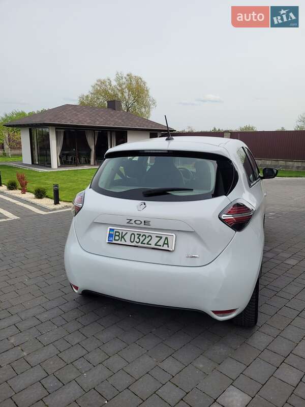 Хэтчбек Renault Zoe 2019 в Дубно