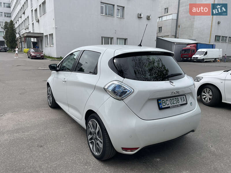 Хэтчбек Renault Zoe 2016 в Львове