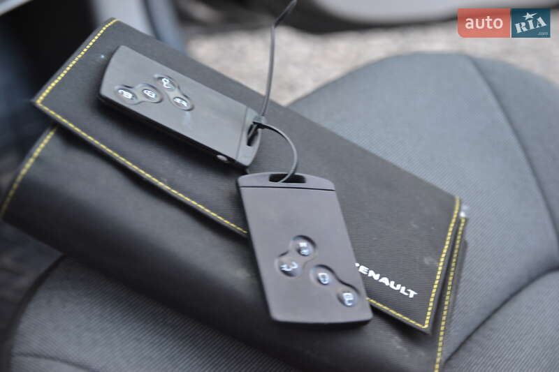 Хетчбек Renault Zoe 2016 в Луцьку фото 26 Хетчбек Renault Zoe 2016 в Луцьку