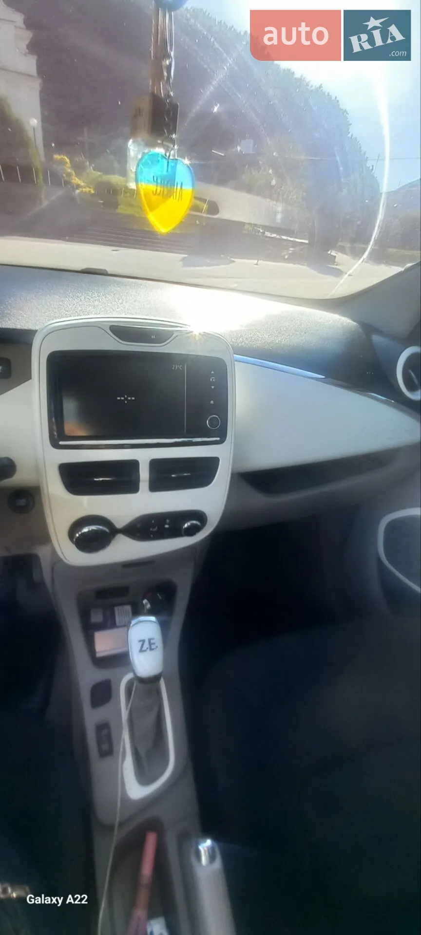 Renault Zoe 2015 VIN VF1AGVYB053185457 фото оголошення 7 з 8