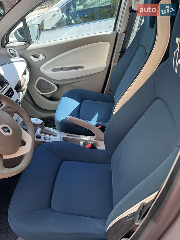 Хетчбек Renault Zoe 2014 в Києві