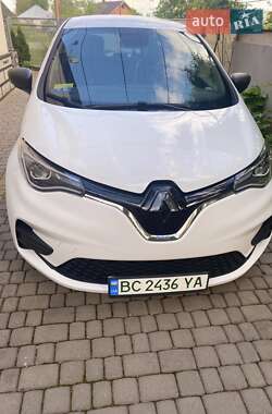 Хэтчбек Renault Zoe 2020 в 