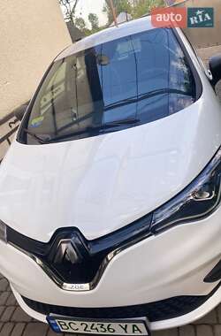 Хэтчбек Renault Zoe 2020 в 
