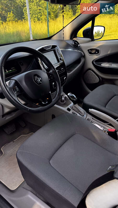 Хетчбек Renault Zoe 2016 в Львові