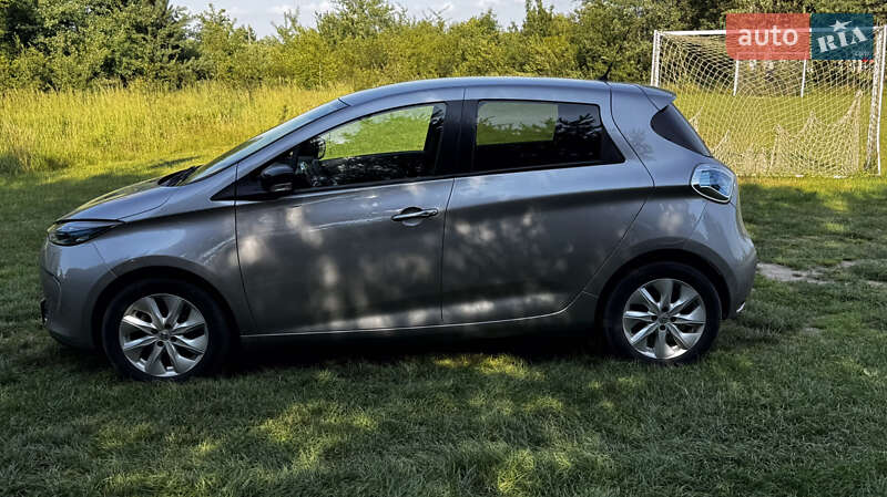 Хетчбек Renault Zoe 2016 в Львові