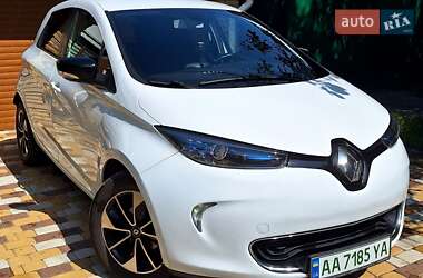 Хэтчбек Renault Zoe 2018 в 