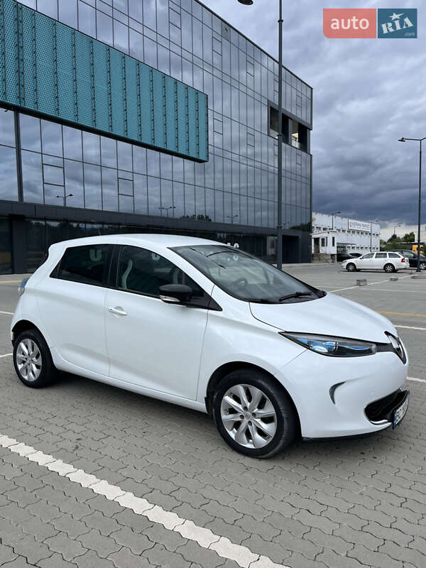 Хетчбек Renault Zoe 2016 в Львові