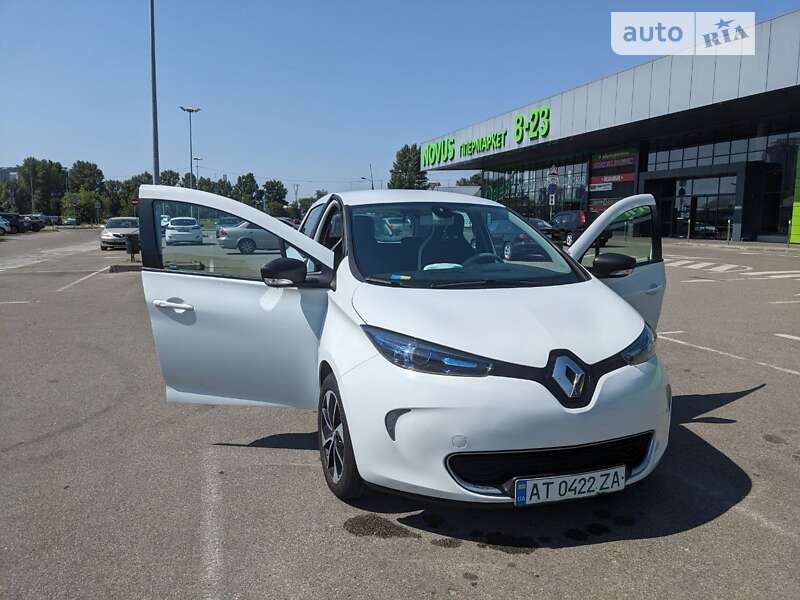 Хетчбек Renault Zoe 2017 в Києві