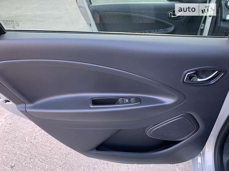 Хетчбек Renault Zoe 2018 в Львові