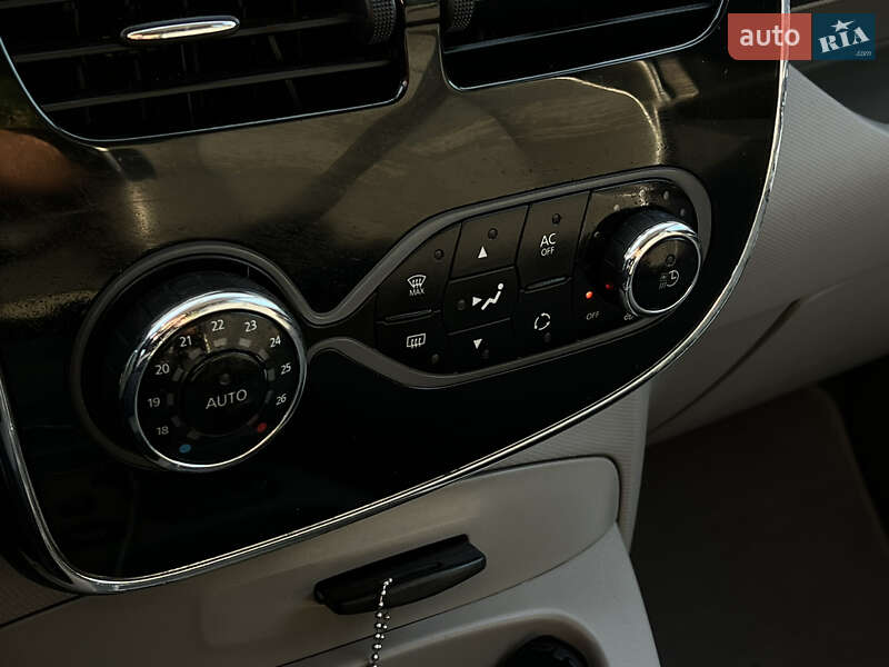 Хетчбек Renault Zoe 2013 в Львові