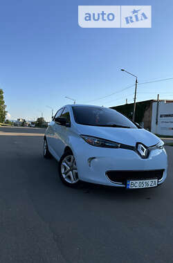 Хэтчбек Renault Zoe 2015 в Дрогобыче