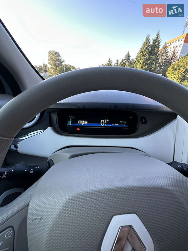 Хэтчбек Renault Zoe 2015 в Дрогобыче фото 11 Хэтчбек Renault Zoe 2015 в Дрогобыче