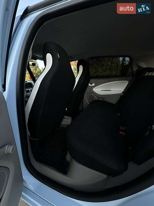 Хэтчбек Renault Zoe 2015 в Дрогобыче фото 14 Хэтчбек Renault Zoe 2015 в Дрогобыче