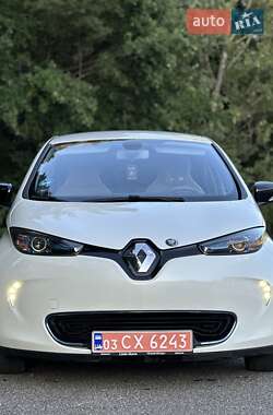 Хэтчбек Renault Zoe 2014 в 