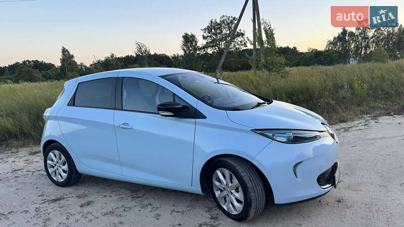 Хетчбек Renault Zoe 2015 в Києві