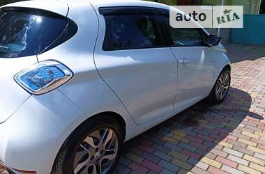 Хетчбек Renault Zoe 2015 в Острозі