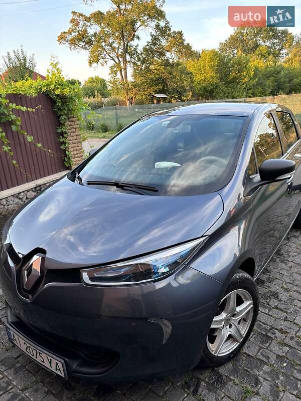 Хетчбек Renault Zoe 2017 в Кагарлику