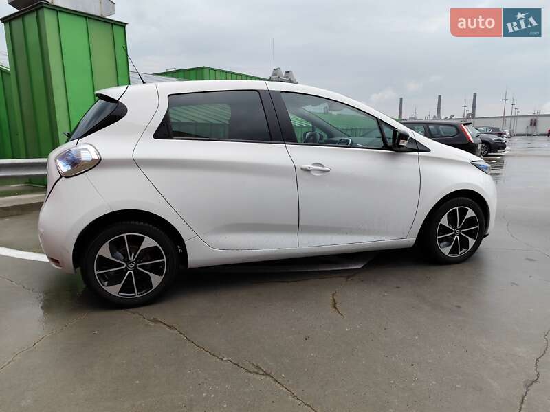Хэтчбек Renault Zoe 2017 в Киеве