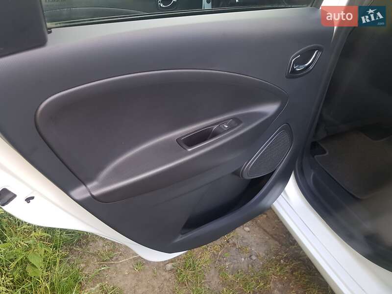 Хетчбек Renault Zoe 2017 в Дрогобичі