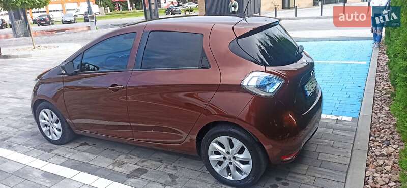 Хэтчбек Renault Zoe 2015 в Луцке