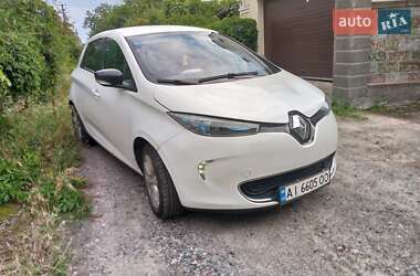 Хэтчбек Renault Zoe 2015 в 