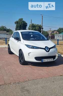 Хэтчбек Renault Zoe 2016 в Кропивницком